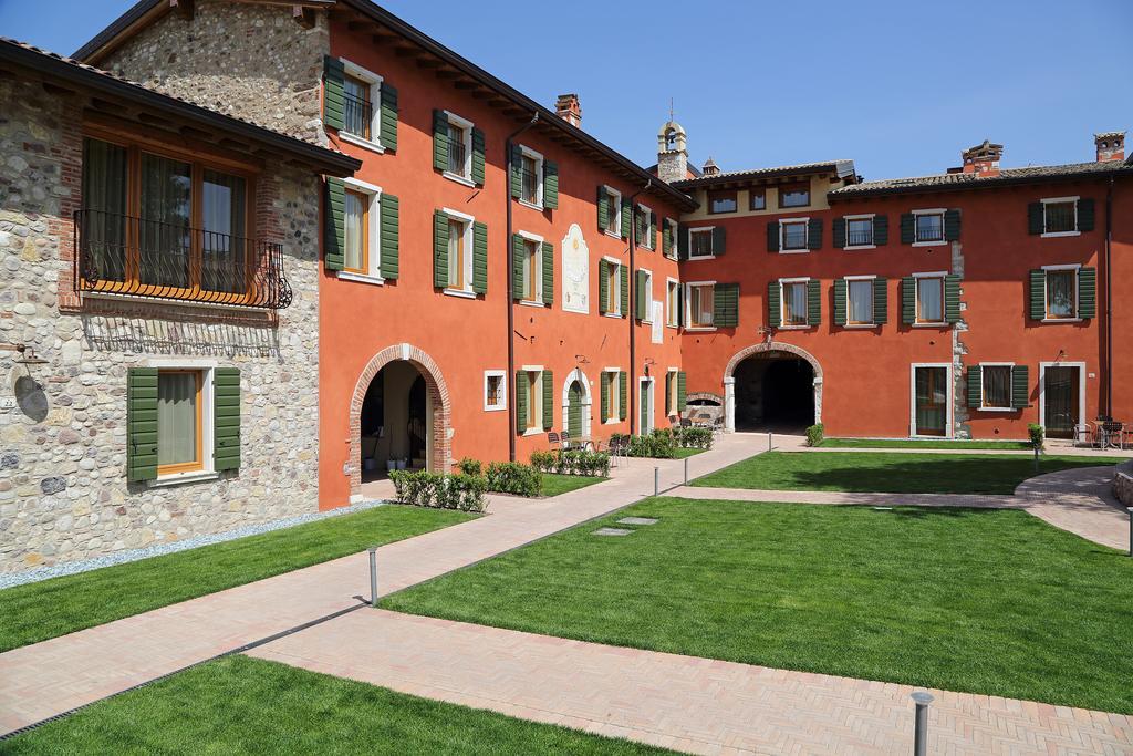 Residence Borgo Mondragon Lazise Exterior foto